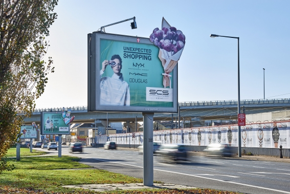 „Unexpected“ Shopping City Süd am Rolling Board