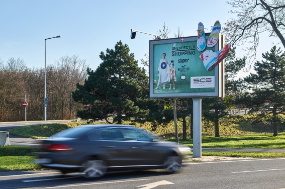 „Unexpected“ Shopping City Süd am Rolling Board