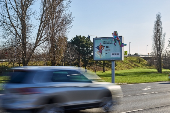 „Unexpected“ Shopping City Süd am Rolling Board