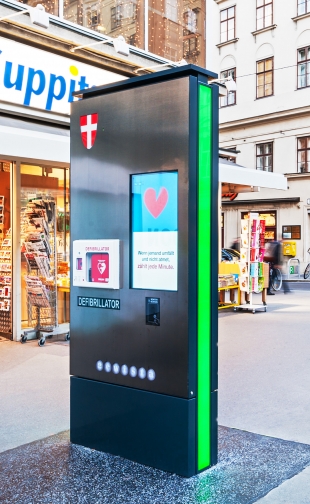 Digital Media Indoor Defibrillator